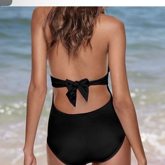 Venus CUT OUT CAGED FRONT HALTER NECK BODYSUIT size 10 - Picture 3 of 6